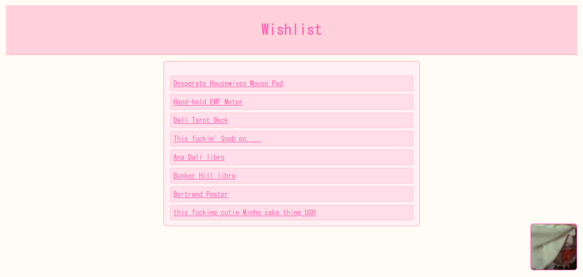 list with moving image layout